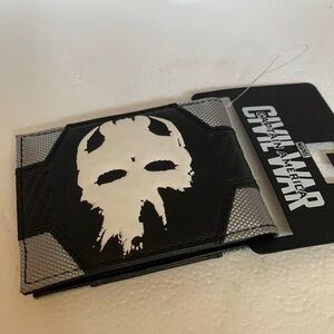Marvel Captain America Civil War Crossbones Wallet